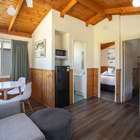 Ingenia Holidays Middle Rock One Mile Extérieur photo
